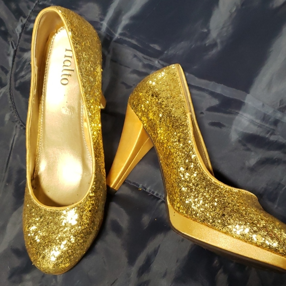 Rialto sequin shoes 2 for $20